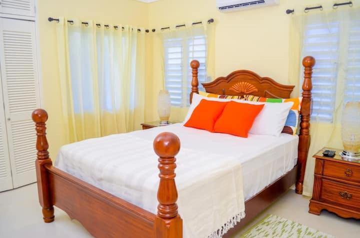 Villa @ The Palms - Ocho Rios Richmond Luaran gambar